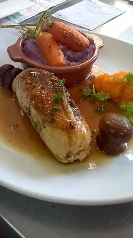 Hotel Restaurant Henry Puy-l'Eveque ภายนอก รูปภาพ